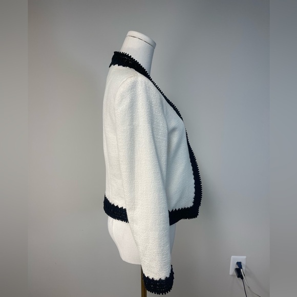 Alice + Olivia White and Black Blazer - Picture 10 of 14